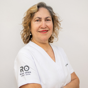 blanca, clinica dental amara