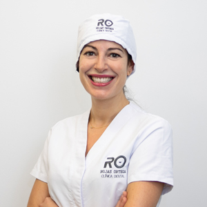 patricia, higienista en la clínica dental de lasarte-oria